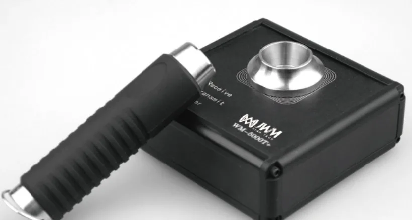 WM-5000E rugged iButton guard tour reader docked in the JWM Data Downloader